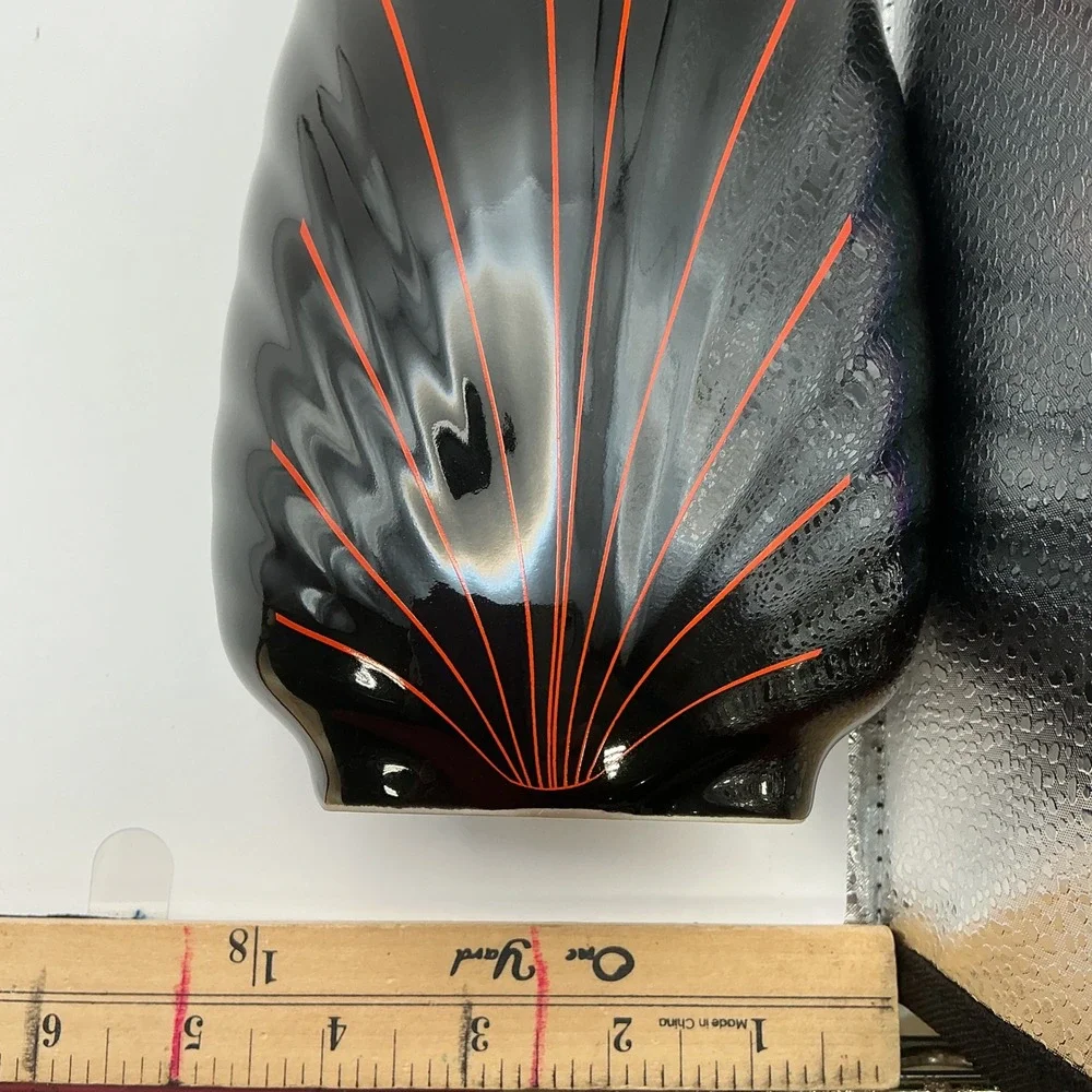 Seizan Japan Black Red Art Deco Sunburst Ceramic Vase Scalloped Scuptural 8in